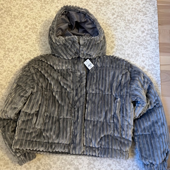 American Eagle grey puffy textured corduroy coat - Picture 6 of 12